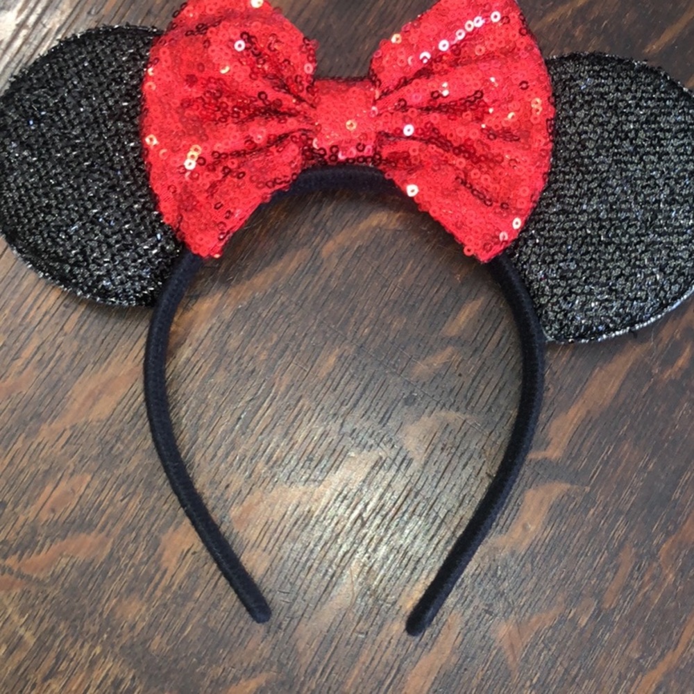 Black Mickey ears with red bow!